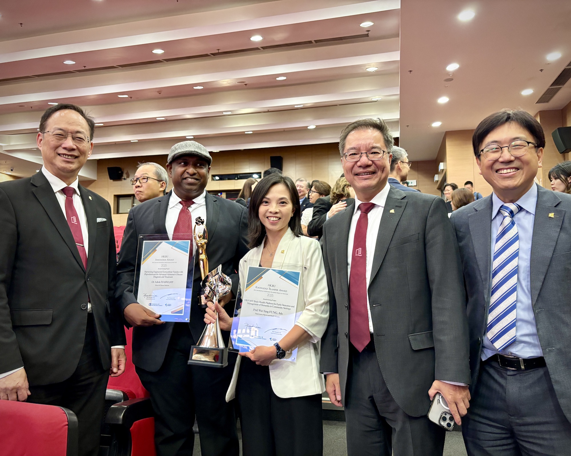 KT_award05_002
