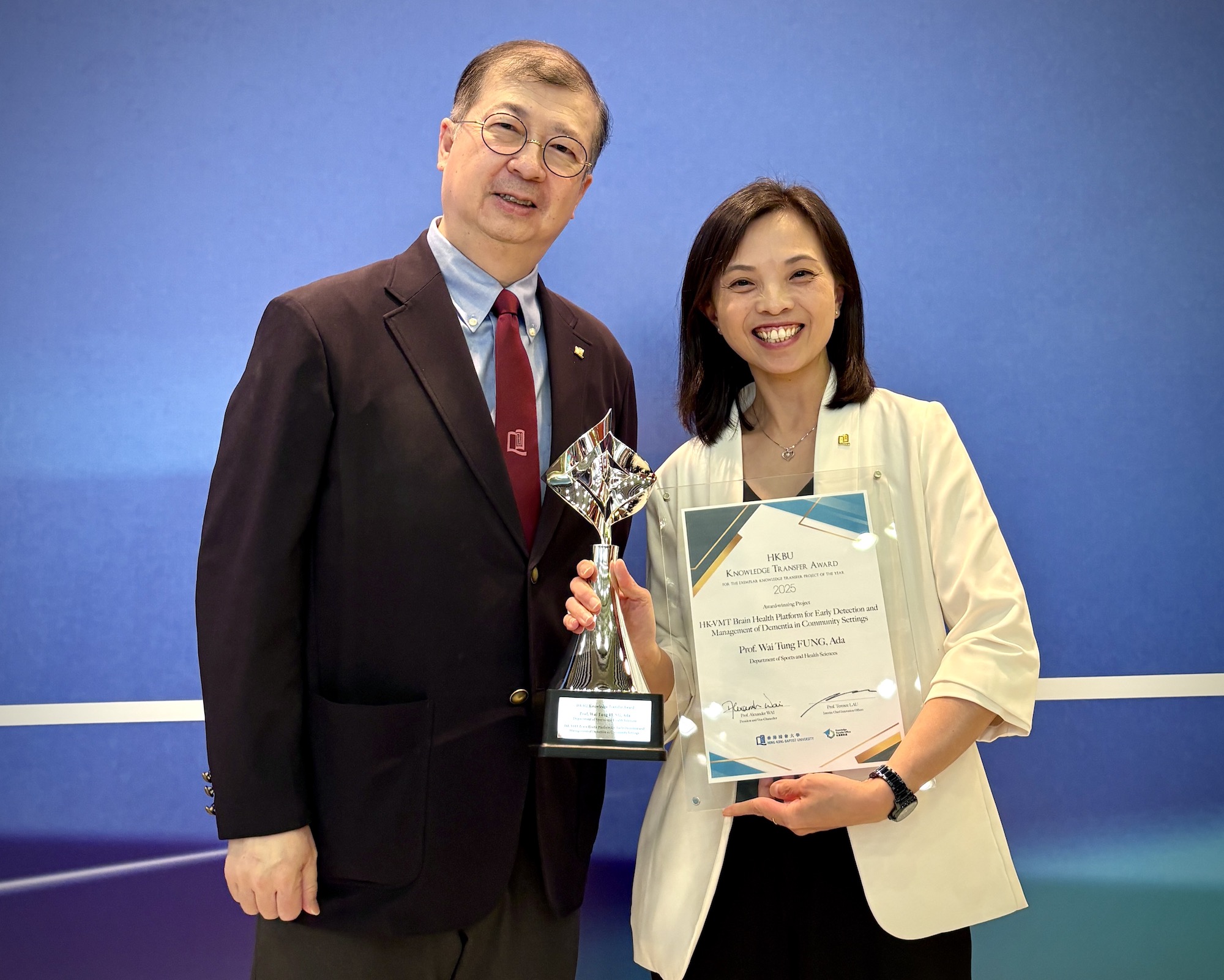KT_award05_006